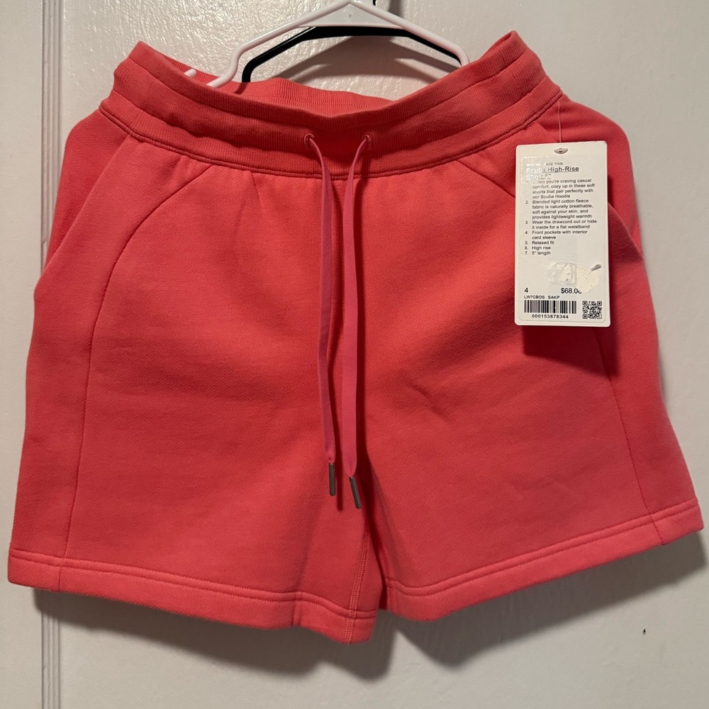 Lululemon Scuba High Rise 5”